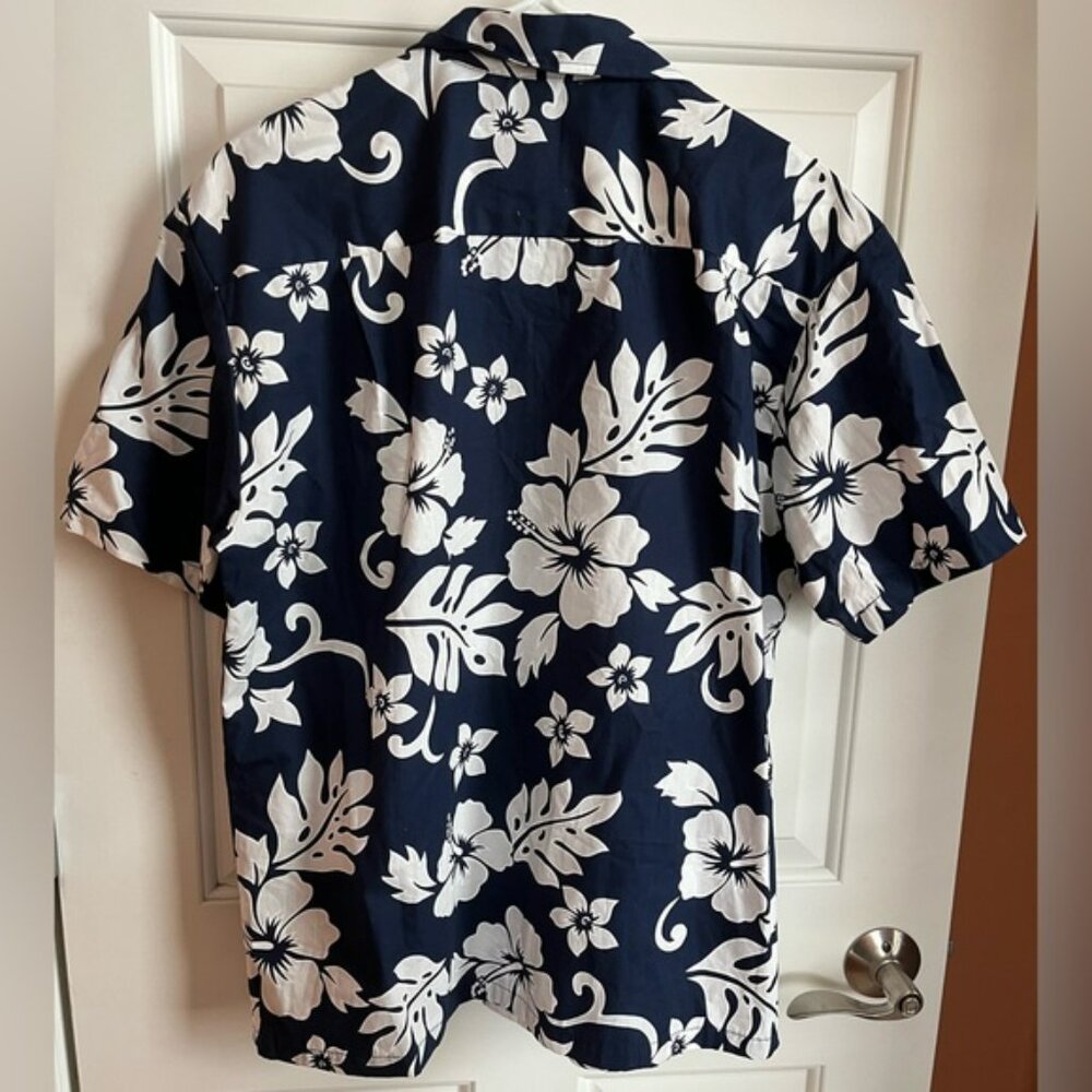 Alohawears button down Medium - image 2